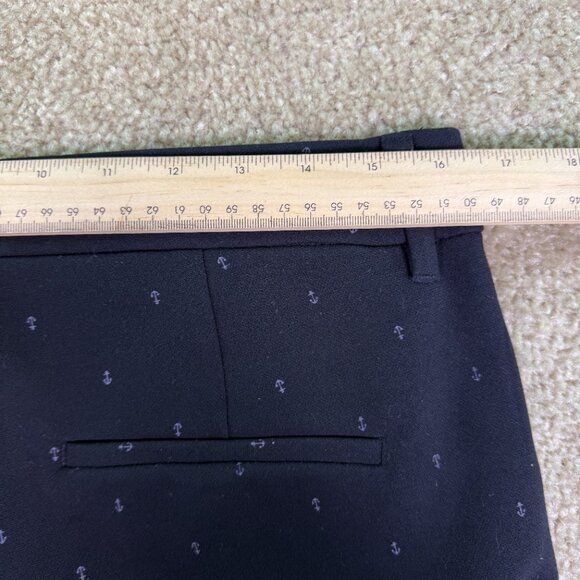 Old Navy Harper Black Anchor Mid Rise Straight Leg Capri Pants Size 8 32x25 E596 - Picture 10 of 14